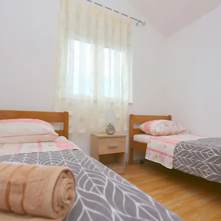 Apartment With Swimming Pool Kakma, Biograd - 25483 Kakma